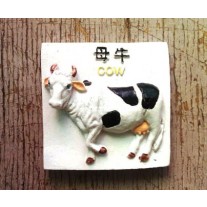 Calamita Magnete Resina "MUCCA FRISONA BLACK-WHITE MILK COW" SCRITTE INGLESE CINESE Fridge Magnet