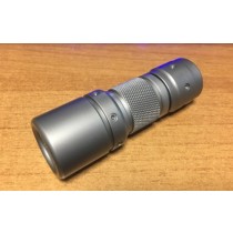 Torcia a PILA CR123A GRIGIO / NERO escursione emergenza Luce Forte