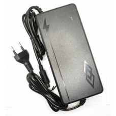 Alimentatore Caricabatteria Per Smart Balance Hoverboard Monopattini etc Output 42v 2a 8mm